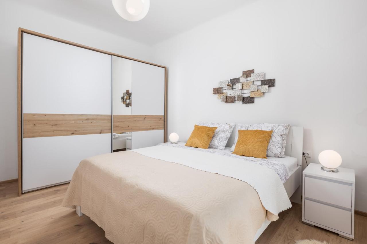 Apartment Carmen Матульи Экстерьер фото